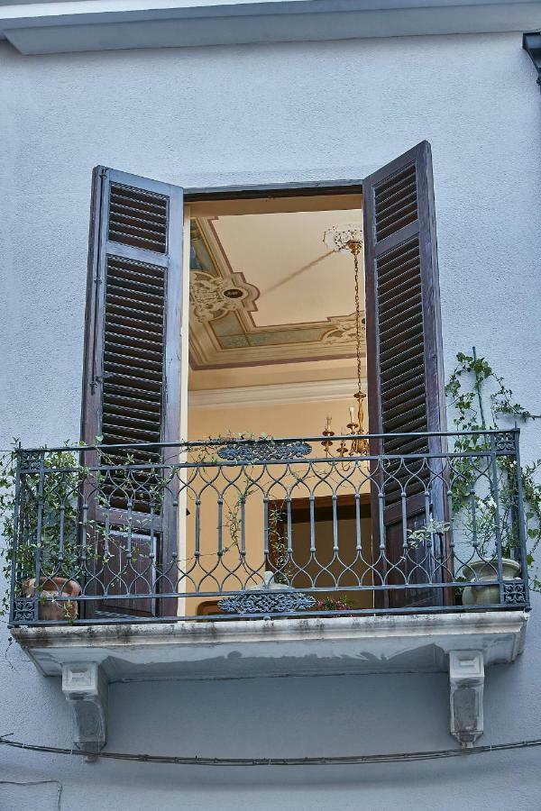 Bed and Breakfast Dimora La Commare Marsala Exterior foto